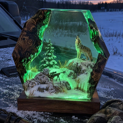 Sadie hunting resin lamp, Winter Coyote scene with green glow